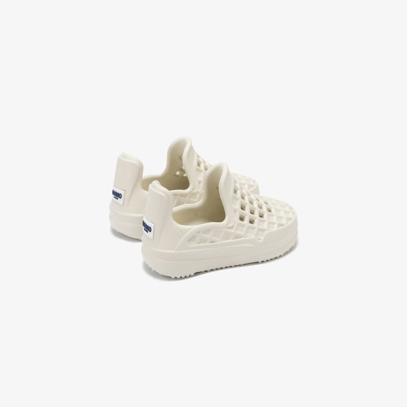 Lusso Cloud - Bone White Slip-Ons